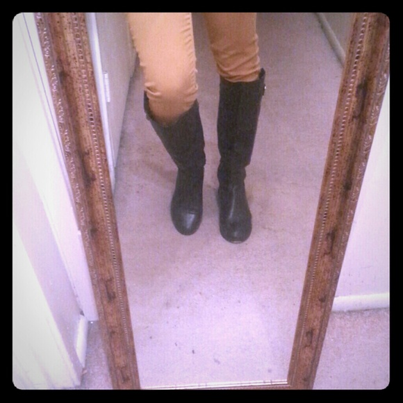 Genuine leather black boots