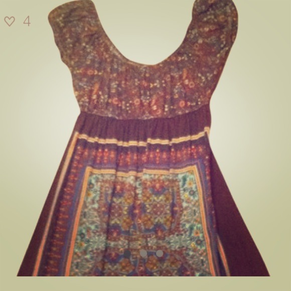 Perfect for a fall night & pairs great with boots