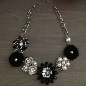 SOLD! Black and white statement necklace