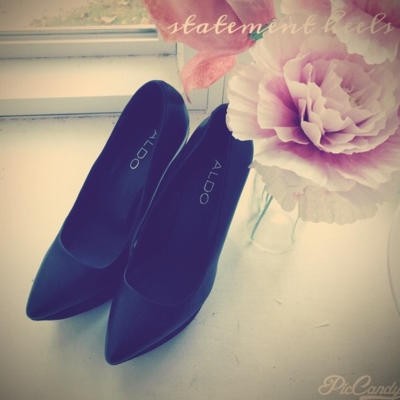 ALDO platform pumps like Theysken Theory wedges