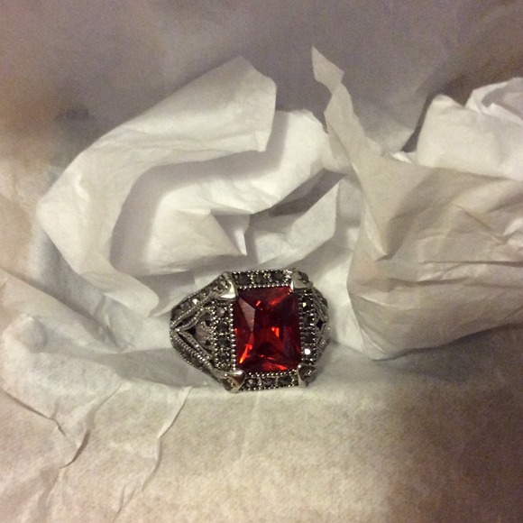 Vintage 925 sterling silver ring
