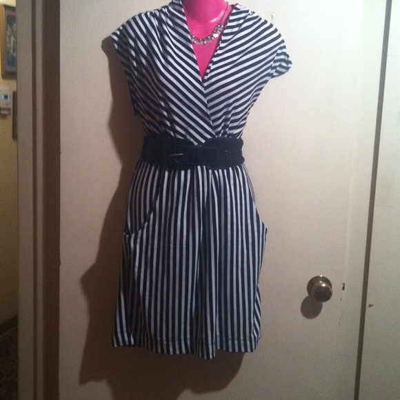 ♥️ Frederick's of Hollywood Dress ♥️