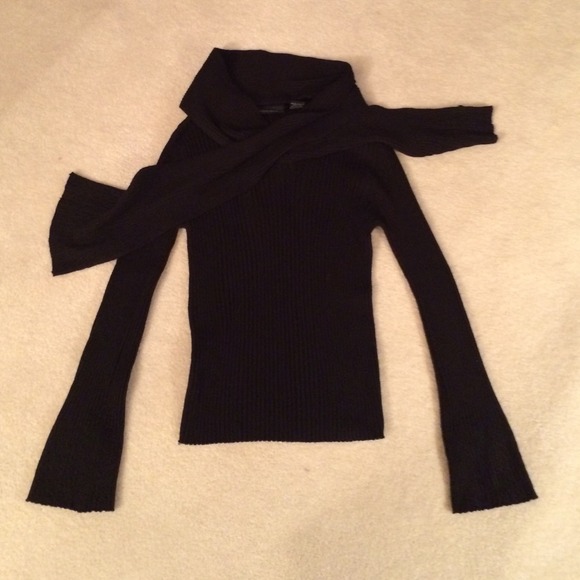 Black stretch sweater - Picture 1 of 2