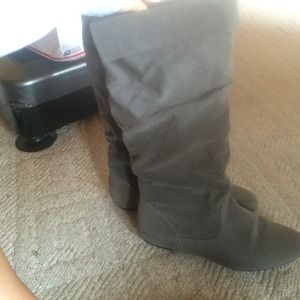 Grey suede boots size 9
