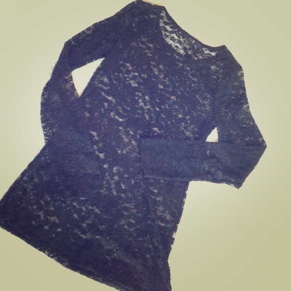 Lace long sleeve top