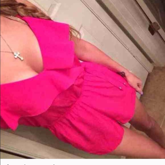 Gorgeous romper xs