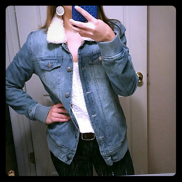 Adorable Jean jacket