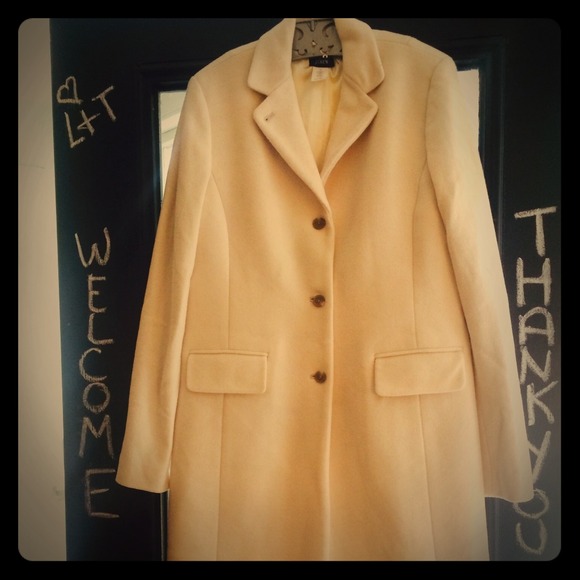 J crew cream winter jacket, size T6