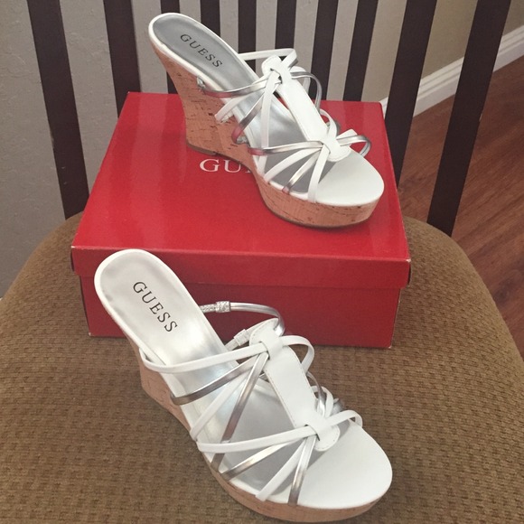 Guess wedge sandals