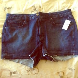 Gap cut off shorts