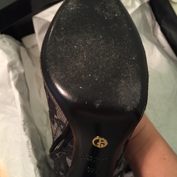 Sexy Giorgio Armani Short Boots - Picture 4 of 4