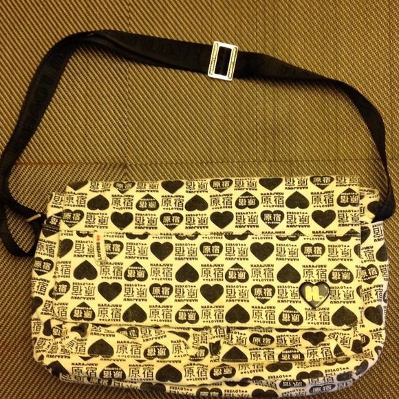 Harajuku Lovers messenger bag