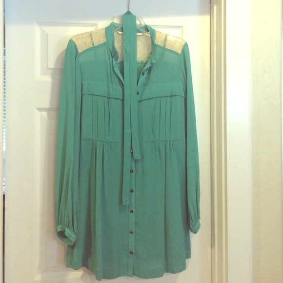 Twelfth Street by Cynthia Vincent Dress - Picture 1 of 2