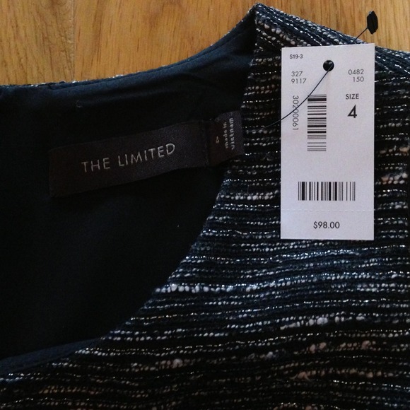 - Sold in Bundle - The Limited Dress - Picture 4 of 4