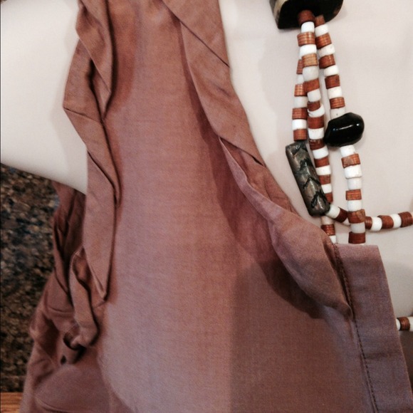 Top - Picture 2 of 3