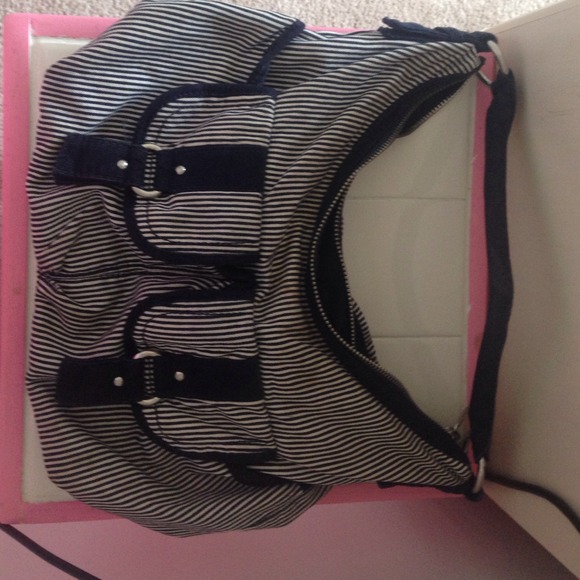 Stripped navy blue and white american eagle bag - Picture 1 of 2