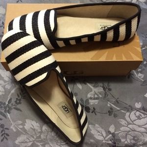 Ugg alloway stripes black/white