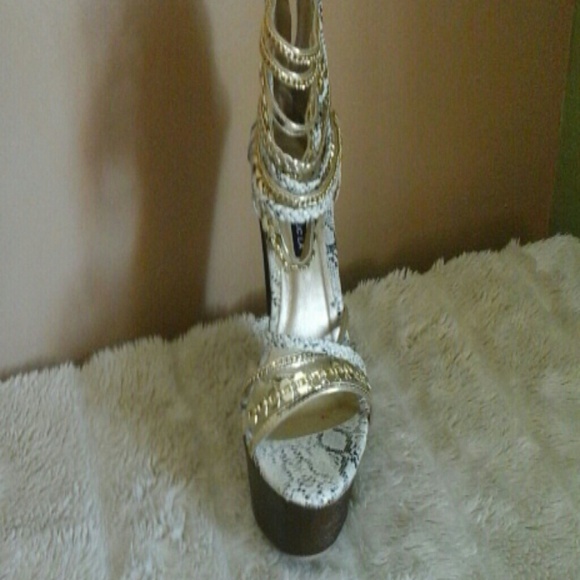 Wedges - Picture 2 of 4