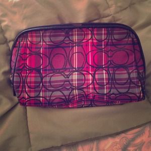 ❤️Coach make-up bag