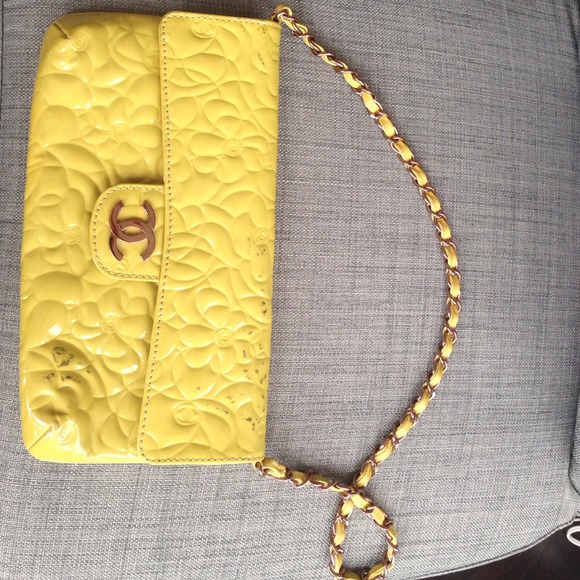 Chanel patent leather purse