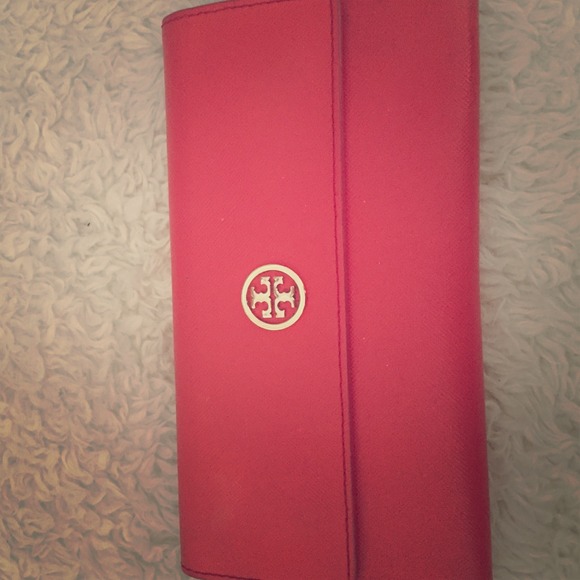 Tory Burch wallet