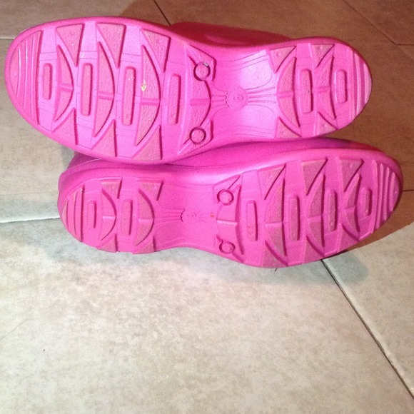 Women's Pink Rubber Snow/Rain Boots Size 6 - Picture 4 of 4