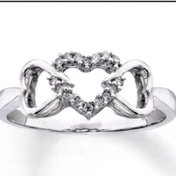 Zales Jewelers White Gold Diamond Ring 🤍