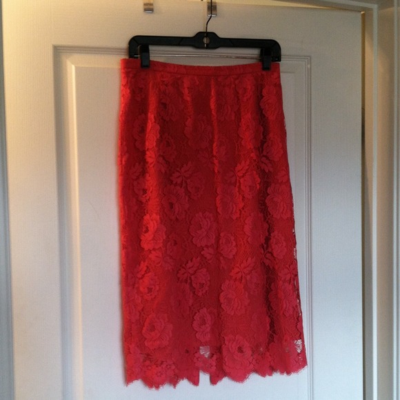 J. Crew Dresses & Skirts - J Crew lace pencil Skirt