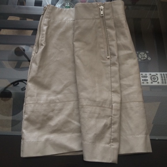 High waist leather skirt