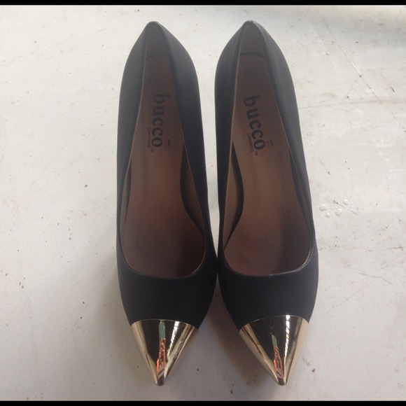 Bucco Black Heels with Gold Pointed Toe