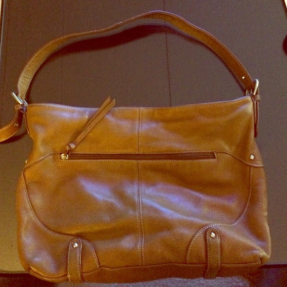 Well made camel colored leather purse
