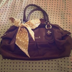 100% authentic leather Coach Bag