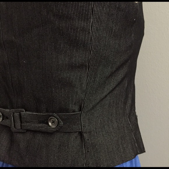 ‼️SOLD ‼️ Racer back tuxedo vest! - Picture 3 of 4