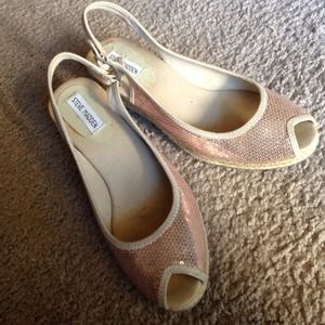 Size 9 sequined wedge sandal