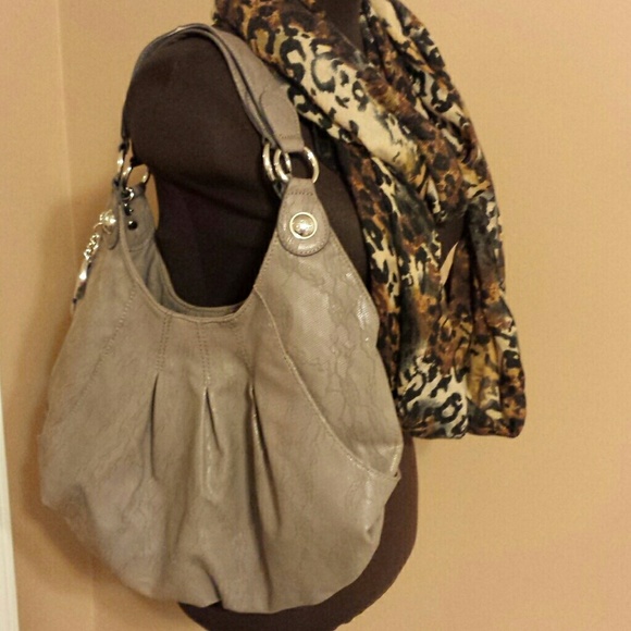 Elle Lace Design Purse