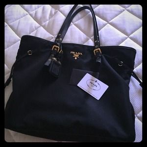 Sale! Authentic Prada Black Tote 😍