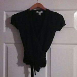 Moving to hawaii, must sell! DVF wrap sweater.