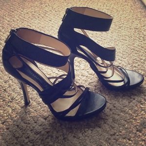 Boutique 9 mixed strap leather heels