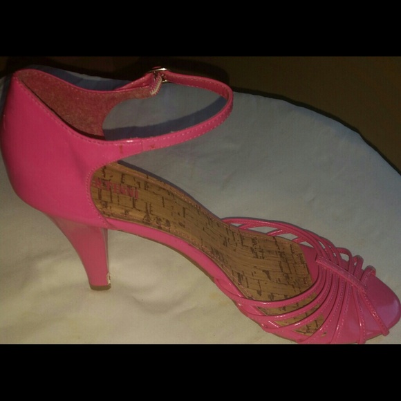 Hot pink heel