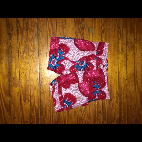 Shorts - Picture 2 of 2