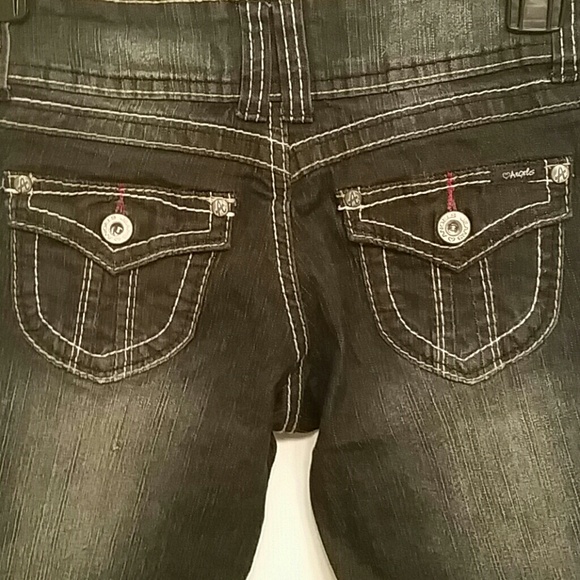 Capris - Picture 2 of 4