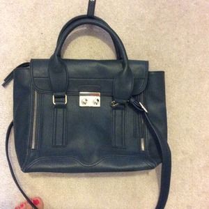 JustFab Midtown Bag  green like Philip lim Pashli
