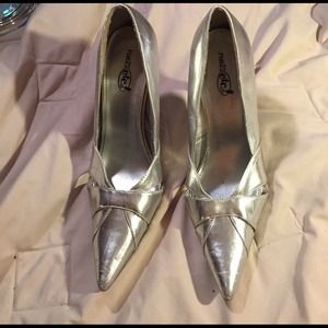 Silver Pointed High Heels