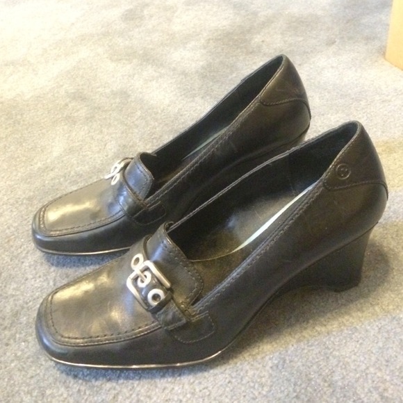 Comfortable 3 inch high heels!