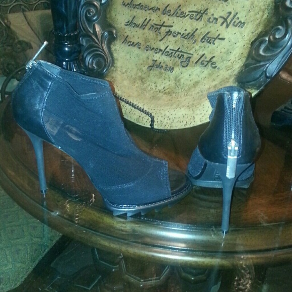 BCBG Heels