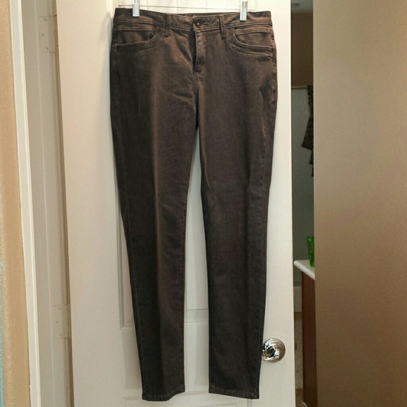 Black/grey jeans