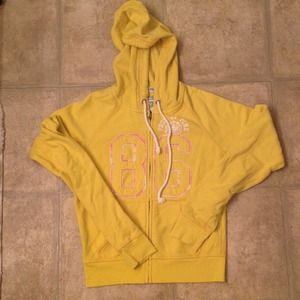Victoria secret PINK sweatshirt size medium