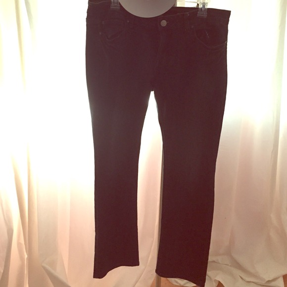 Kardashian Kollection Jeans "The Kim"