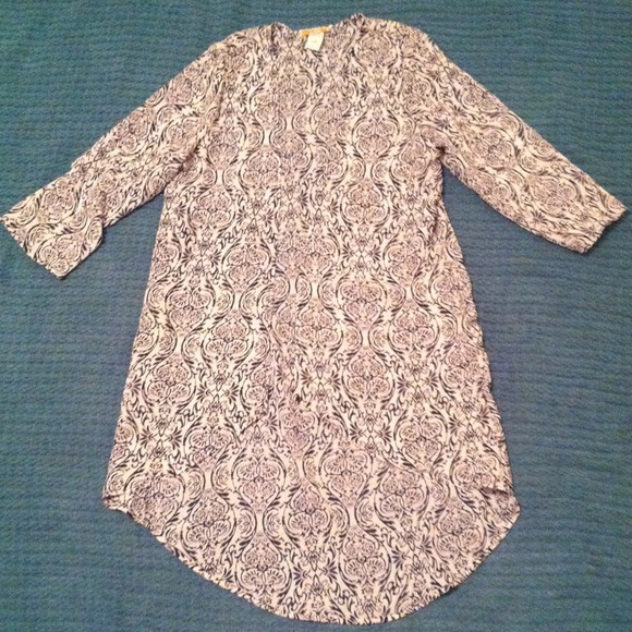 Kimono blue and white 🎀NEW🎀