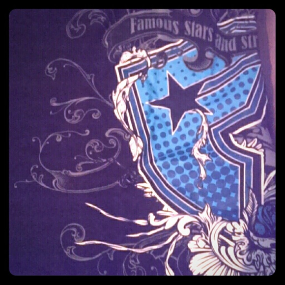 Famous v neck shirt